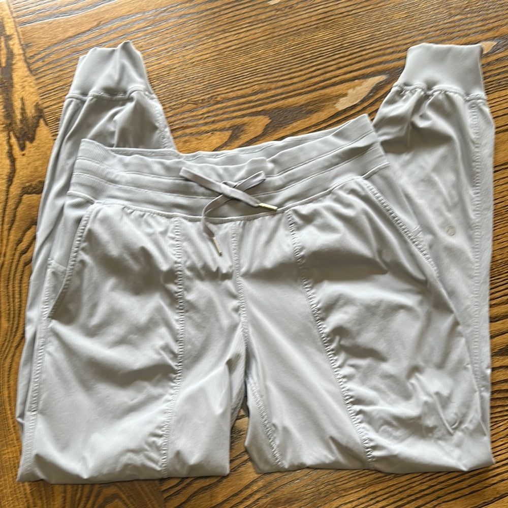 Lululemon Women’s Joggers